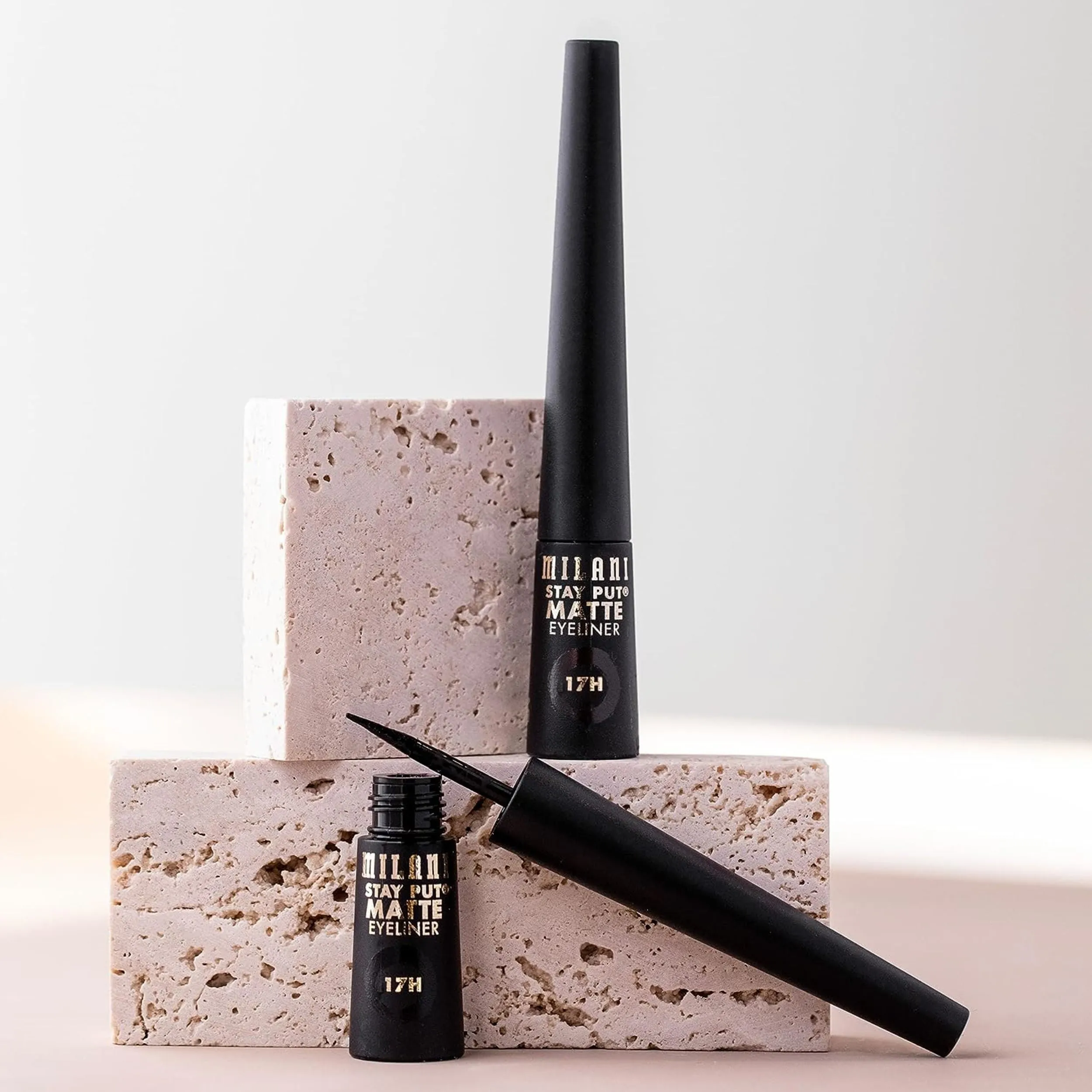 Stay Put Matte Liquid Liner